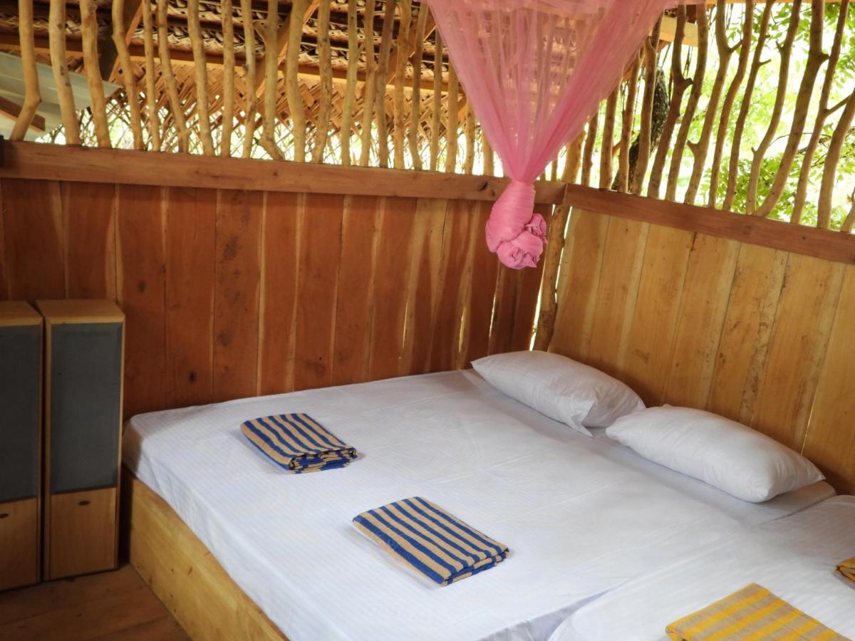 Yala Village Eco Tree House Tissamaharama Exterior foto
