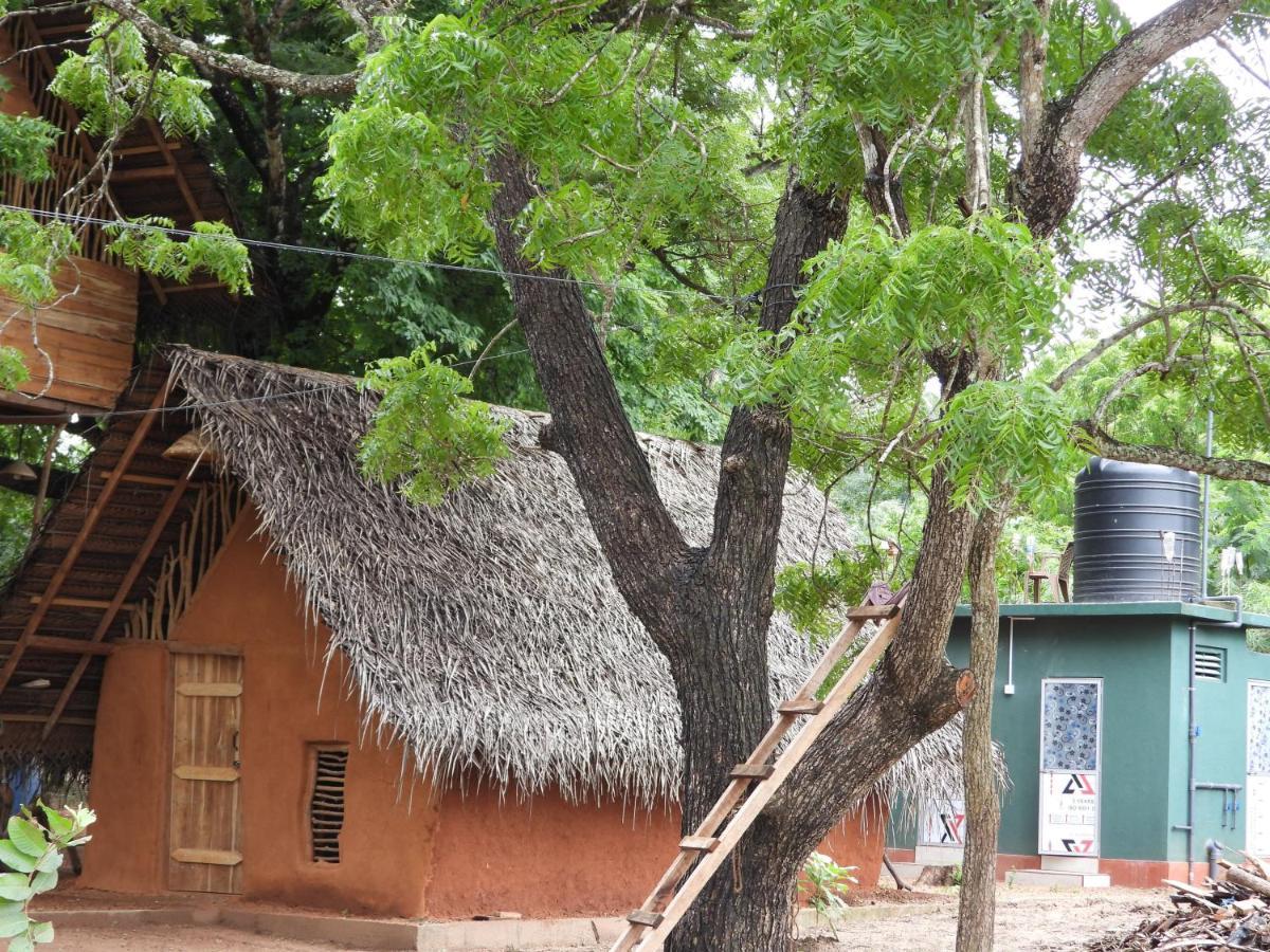 Yala Village Eco Tree House Tissamaharama Exterior foto